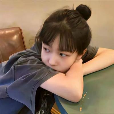 想被拥抱的12个女人